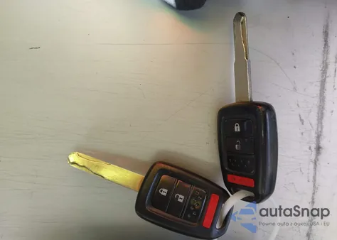 2015 Honda Fit Lx z USA, uszkodzony, nr VIN 3HGGK5H5XFM740071